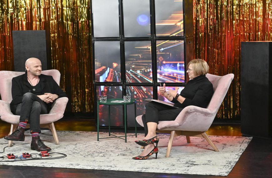 Ghostman – koncert i rozmowa w telewizji Dworek TV