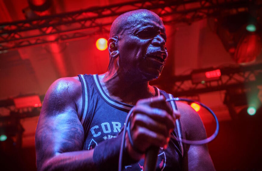 Wybuch Energii Metalu w Klubie Kamienna 12: Sepultura Wstrząsnęła Krakowem!